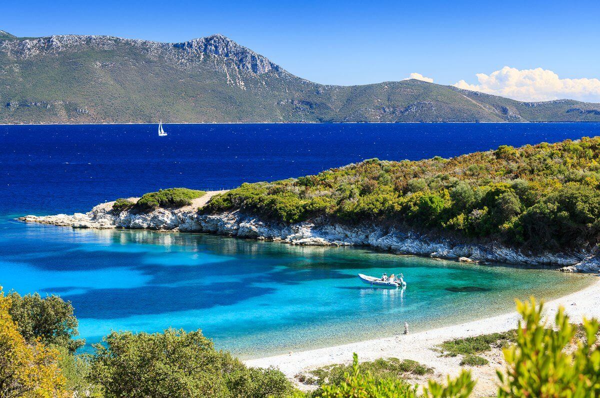 Loutrolimni Beach, Meganisi